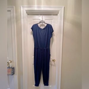 L- Loose Solid elastic waist jumper